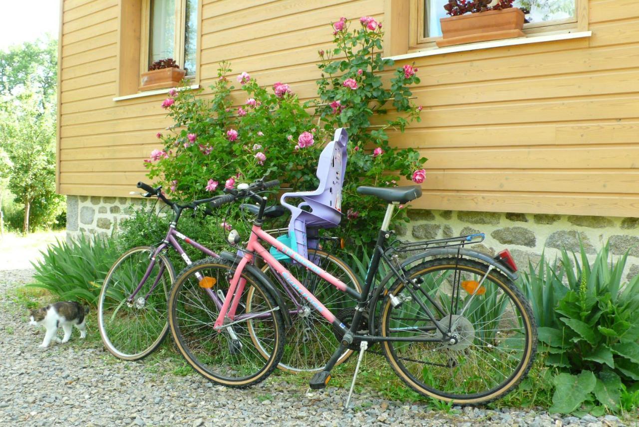 Bed and Breakfast Chez Geppetto Saint-Georges-Nigremont Exterior foto